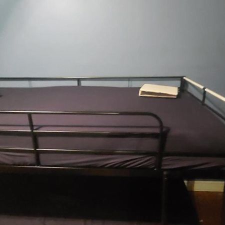 טורונטו Zen Hostel מראה חיצוני תמונה